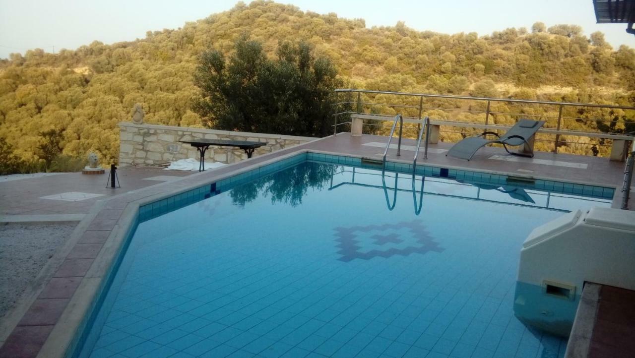 Bio Energy Villa Antonis Stalós Exterior foto